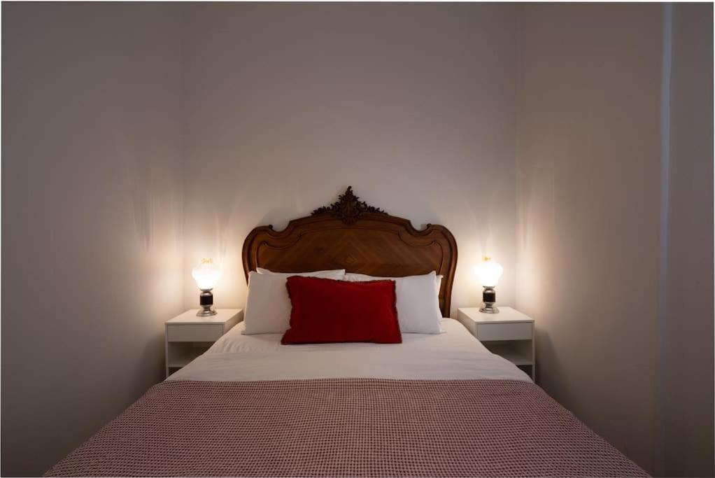 Ebullience - Stylish & Chic Athens Apartment Ngoại thất bức ảnh